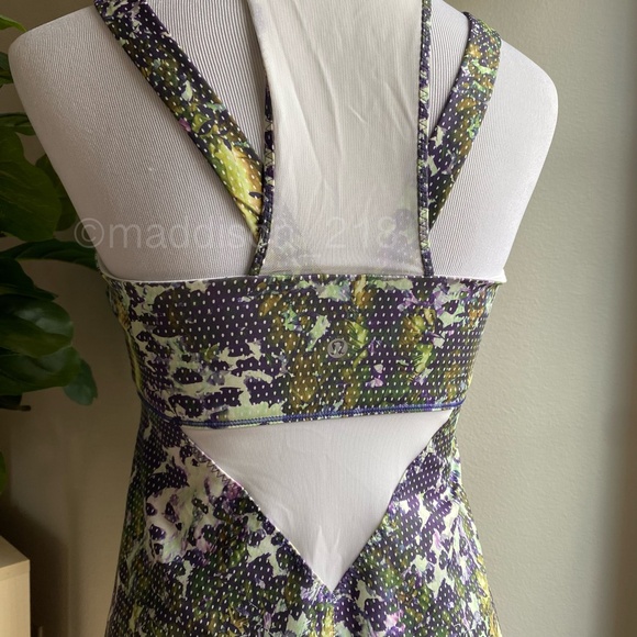 Lululemon Running In The City Tank Floral Sport White Multi Green Purple Size 6 - Picture 8 of 11